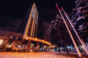 هتل Pullman Bucharest World Trade Center