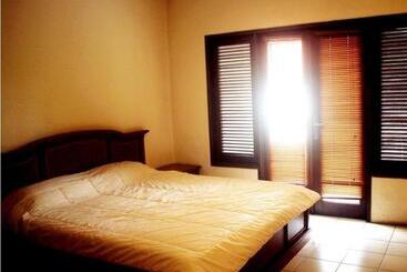 Mambruk Hotel & Convention