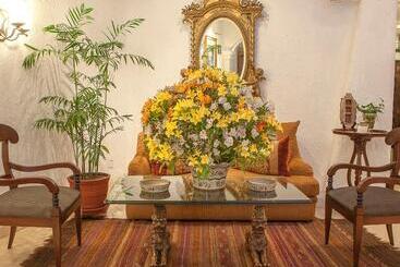 Antara Hotel & Suites   Miraflores