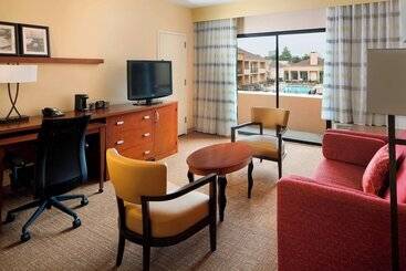فندق Courtyard Birmingham Hoover
