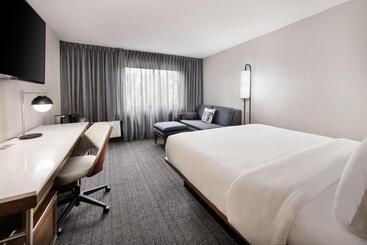 ホテル Courtyard Mobile