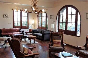 בית מלון כפרי Le Chatelet