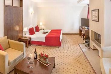 فندق Yastrebets Wellness & Spa