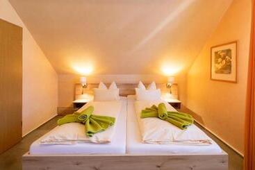 فندق Zum Steinhof