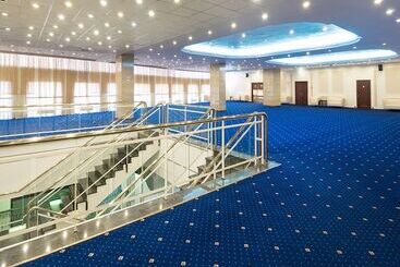 Radisson Slavyanskaya Hotel And Business Centre, Moscow