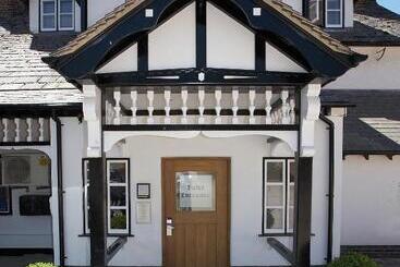 ホテル Donington Park Farmhouse