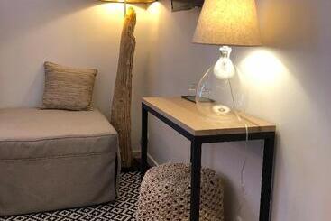 New Hotel Le Voltaire