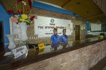 استراحتگاه Roc Arenas Doradas