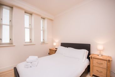Town Or Country  Imperial Apartments