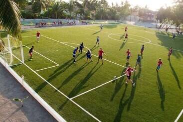 Vilamendhoo Island Resort & Spa