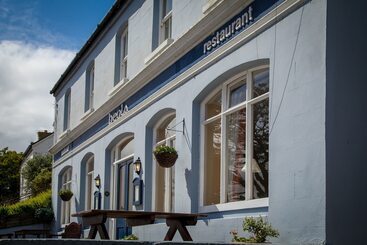 Eldons Hotel & Restaurant