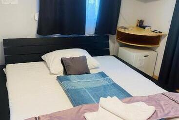 هتل Centrum Panzió