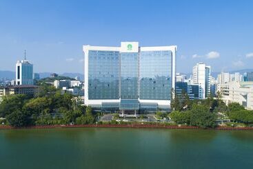فندق Fuzhou Lakeside