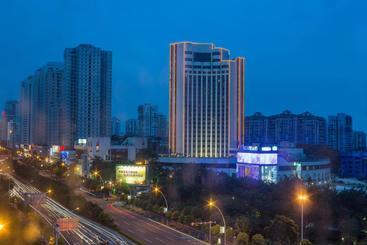 فندق Shantou Golden Gulf
