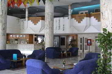 هتل Nahrawess Boujaafar