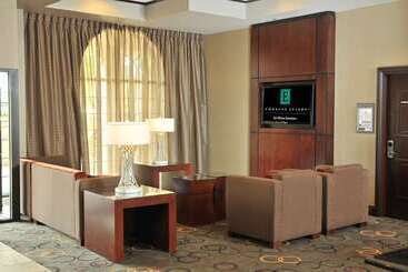Embassy Suites Hotel Des Moines Downtown