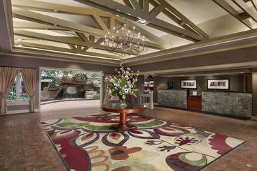 Embassy Suites Hotel Intl Airport