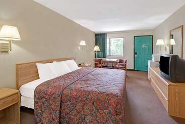 فندق Days Inn By Wyndham Espanola