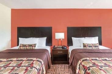 فندق Days Inn By Wyndham Rayville