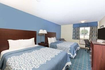 هتل Days Inn By Wyndham Sioux City