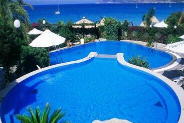 ホテル Stella Maris