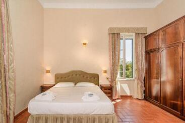 هتل Villa San Michele