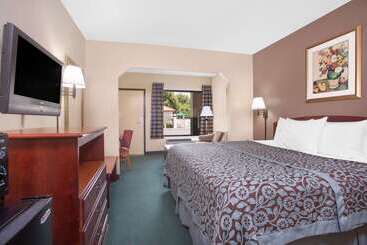 모텔 Days Inn By Wyndham Dublin Ga