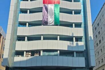 هتل Knight Armour