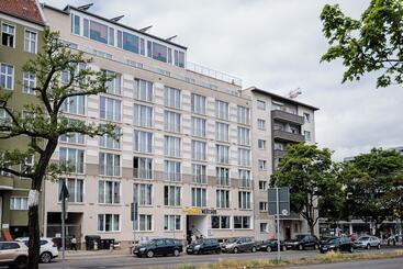 هتل Homaris West Side