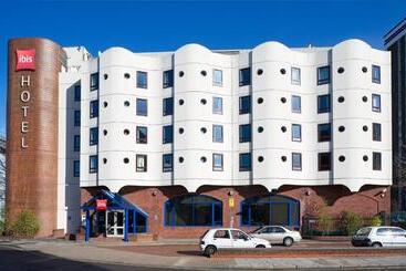 ホテル Ibis Portsmouth