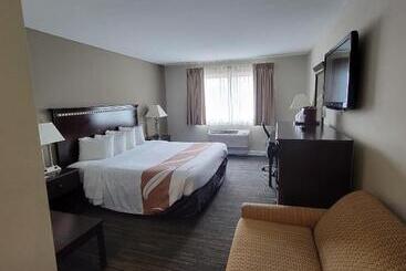 فندق Remembrance Inn