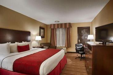 هتل Best Western Of Alexandria Inn & Suites & Conference Center
