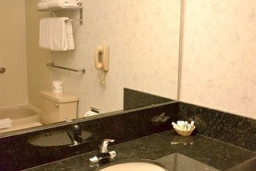 هتل Safari Inn Downtown