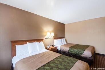 فندق Econo Lodge Easton Route 50