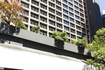 Pinnacle Hotel Harbourfront