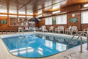 فندق Quality Inn