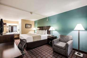 فندق Super 8 By Wyndham Meadowlands