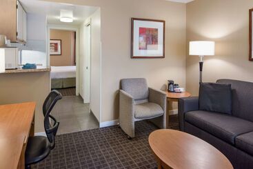 Surestay Hotel By Best Western North Vancouver Capilano