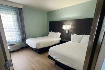 فندق Ocean Reef Suites