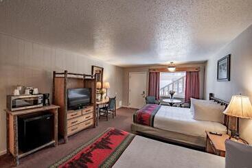فندق على الطريق Antler Inn