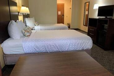 هتل Best Western Port Clinton