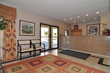 هتل Monterey Park Inn
