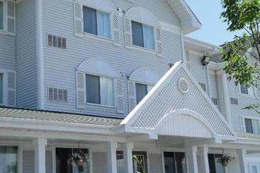 هتل Travelodge Suites By Wyndham Halifax Dartmouth