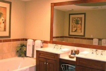 آپارتمان Ocean Song At Beachside Colony