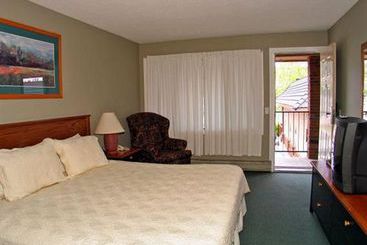 Town & Country Motel