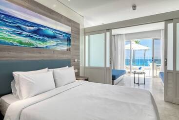 هتل Atlantica Sungarden Beach