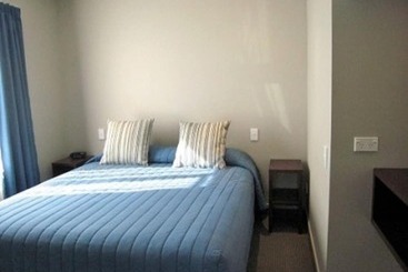 汽车旅馆  Buller Court On Palmerston