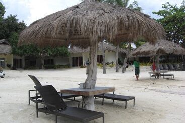 Bluewater Maribago Beach Resort