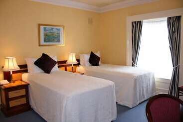 هتل Aberdeen Lodge