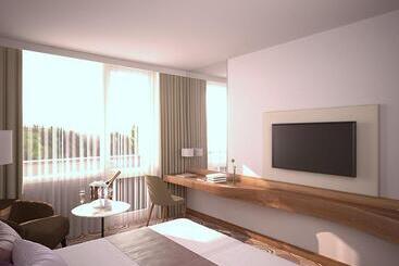 בית מלון כפרי Carbona Thermal Spa